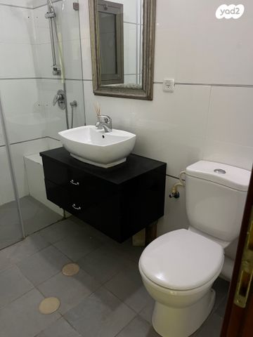 דירה, עוזי חיטמן, קרית אילון, חולון