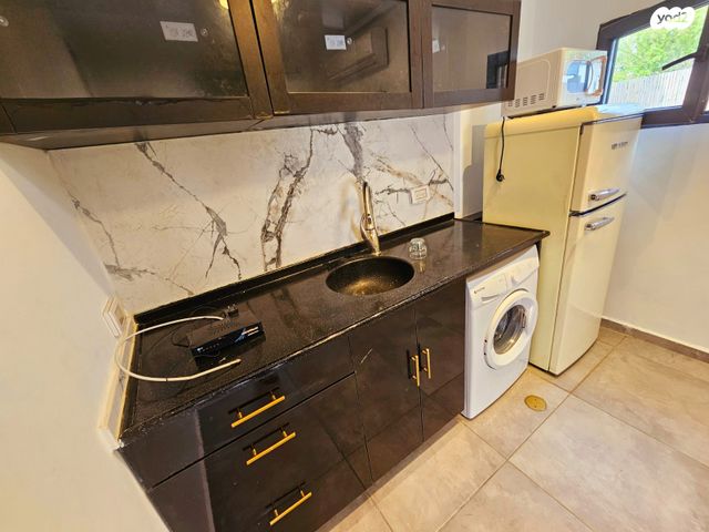 בית פרטי/ קוטג', חירותנו, עזרא, הארגזים, תל אביב יפו