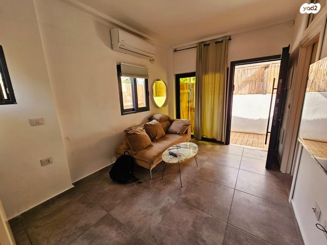 בית פרטי/ קוטג', חירותנו, עזרא, הארגזים, תל אביב יפו