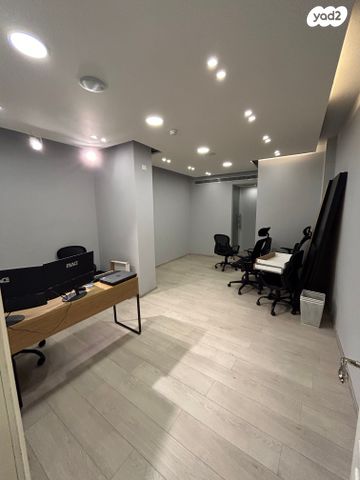 חנויות/ שטח מסחרי, תל אביב יפו