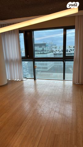 משרדים, הרצליה