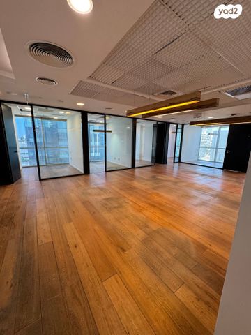 משרדים, הרצליה