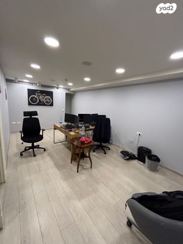 חנויות/ שטח מסחרי, תל אביב יפו