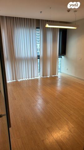 משרדים, הרצליה