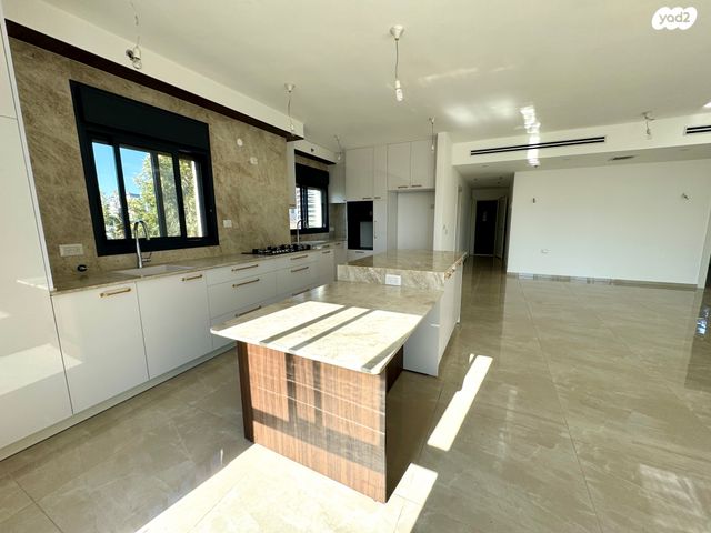 דירה, גלבוע, נווה שאנן, חיפה