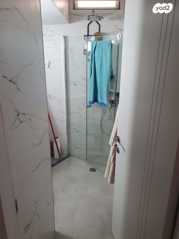 דירה, יפה נוף, גבעת נשר, נשר