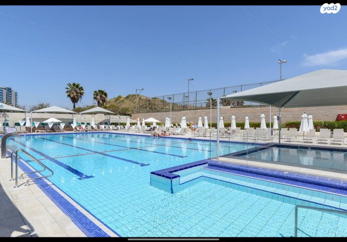 סאבלט, מרינה, הרצליה