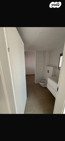 דירה, הרדוף, טירת כרמל