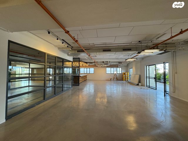 משרדים, הקישון 8, אזור תעשיה צפון, בני ברק