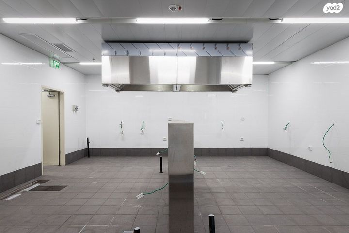 חנויות/ שטח מסחרי, הקוממיות, בת ים