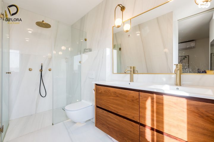 גג/ פנטהאוז, רב אשי, נווה אביבים, תל אביב יפו