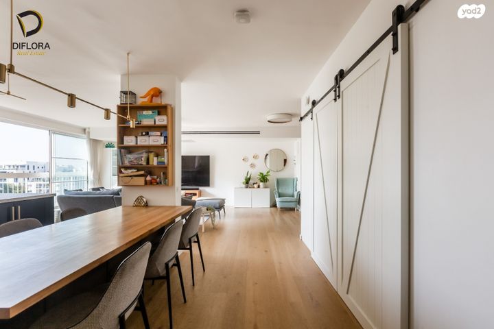 גג/ פנטהאוז, רב אשי, נווה אביבים, תל אביב יפו