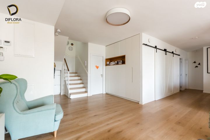 גג/ פנטהאוז, רב אשי, נווה אביבים, תל אביב יפו