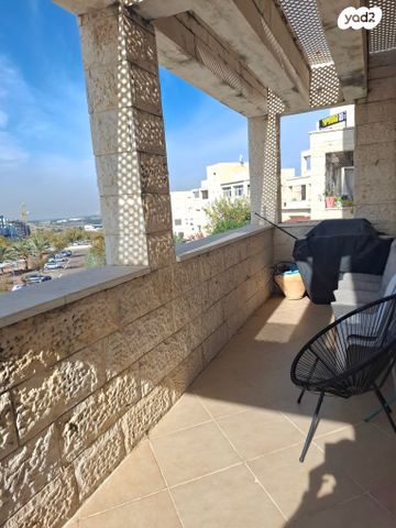 דירה, תכלת 87, אבני חן, מודיעין מכבים רעות