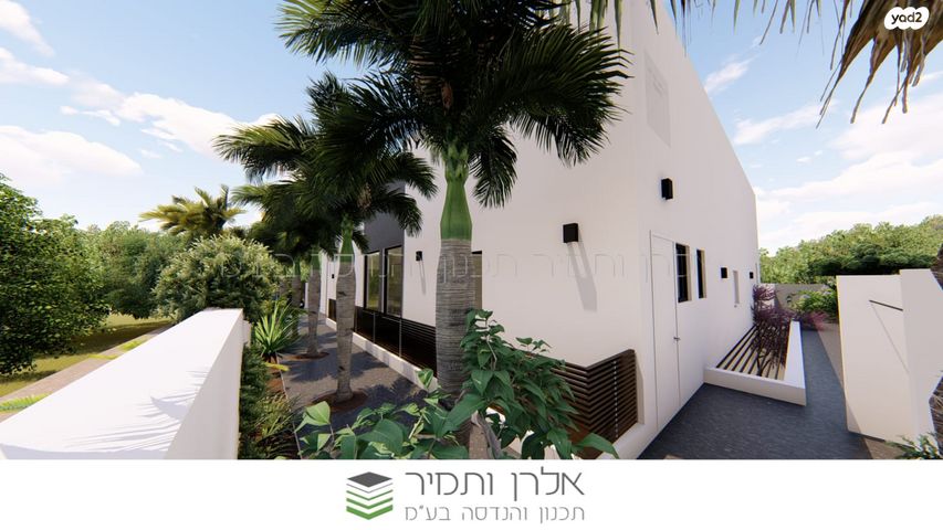 מגרשים