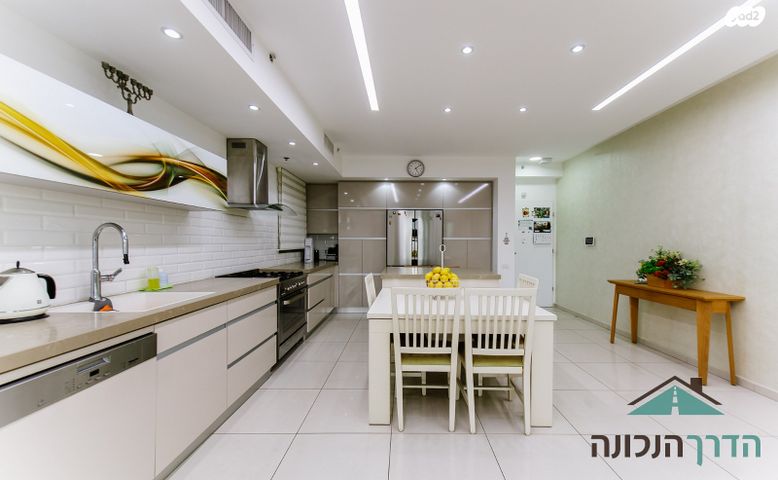 דירה, יצחק שדה 8, דרום מערב ותיק, בת ים