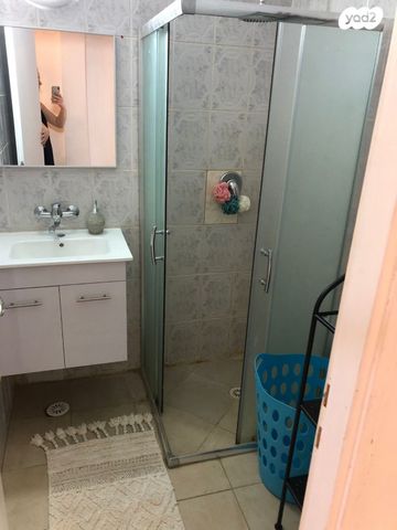 דירה, יצחק שיפר, שכונה ד', באר שבע