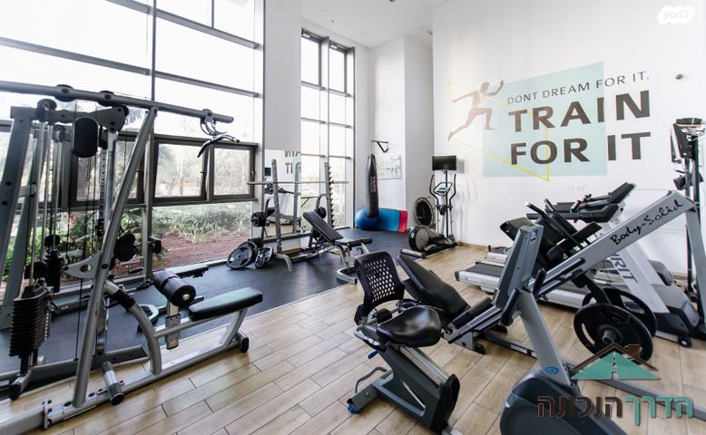 דירה, יצחק שדה 8, דרום מערב ותיק, בת ים