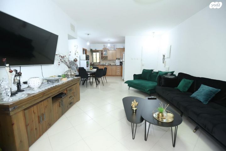 דירה, מקס איזידור בודנהימר, רמות הרכס, באר שבע