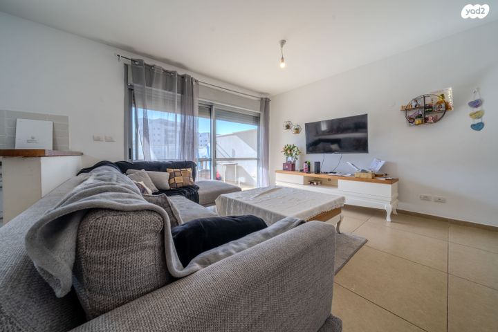 דירה, רובין 3, אבני חן, חריש