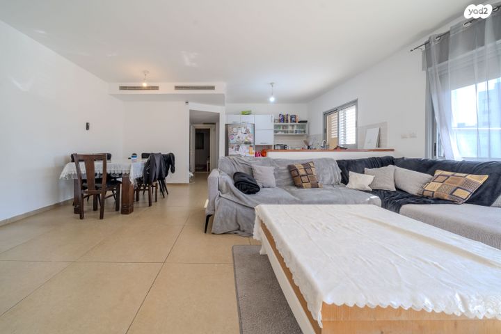 דירה, רובין 3, אבני חן, חריש