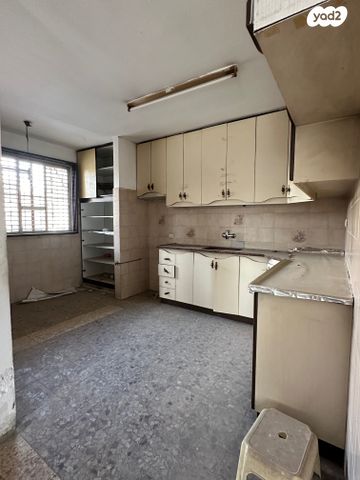 דירה, ד"ר אברהם אליהו הרכבי 19, תל חיים, תל אביב יפו