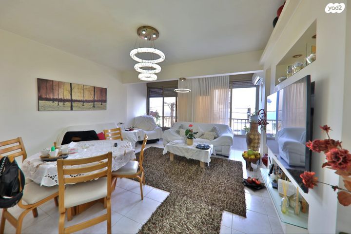 דירה, עבאס, עבאס, חיפה