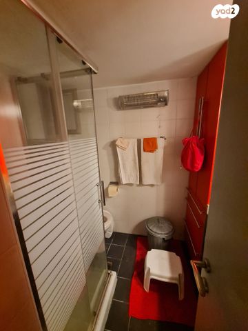 דירה, קרית אתא