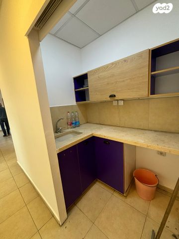 משרדים, פתח תקווה