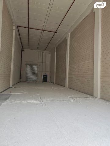 חנויות/ שטח מסחרי, אזור תעשיה, אבן יהודה