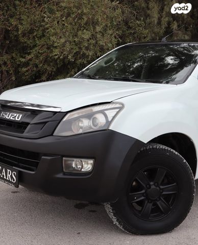 איסוזו די-מקס