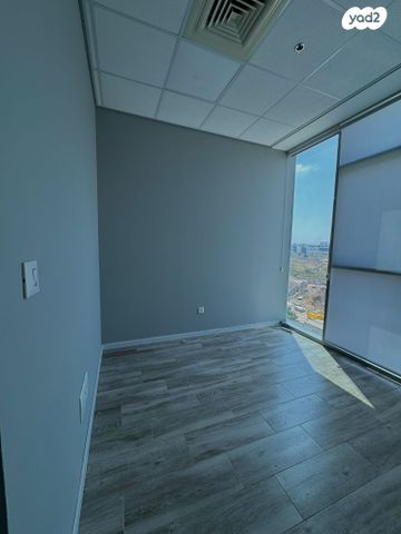 משרדים, יצחק מודעי 2, פארק הורוביץ, רחובות