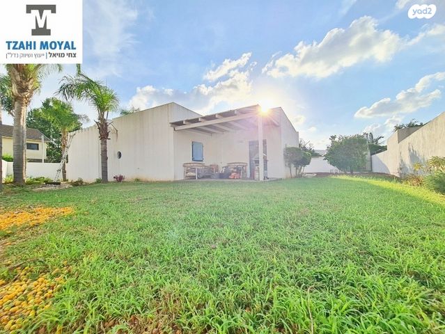 בית פרטי/ קוטג', הזית, אחיטוב, אחיטוב