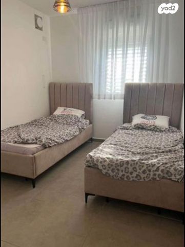 דירה, שקמים ואגמים, אשקלון