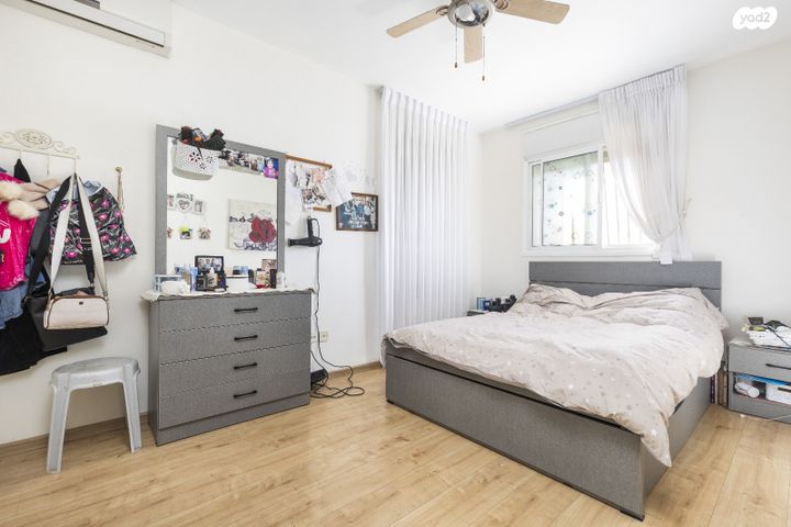 דירה, שמעון בן חמו, חומת שמואל, הר חומה, ירושלים