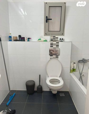 דירה, שקמים ואגמים, אשקלון