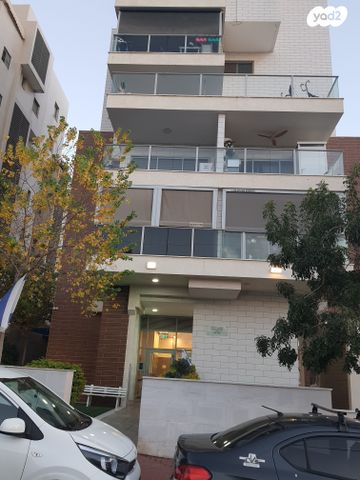 דירה, ארלוזורוב, שעריים, רחובות