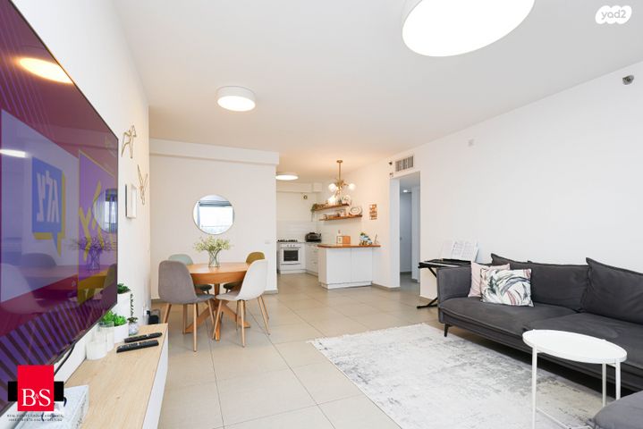 דירה, קרית השרון, נתניה