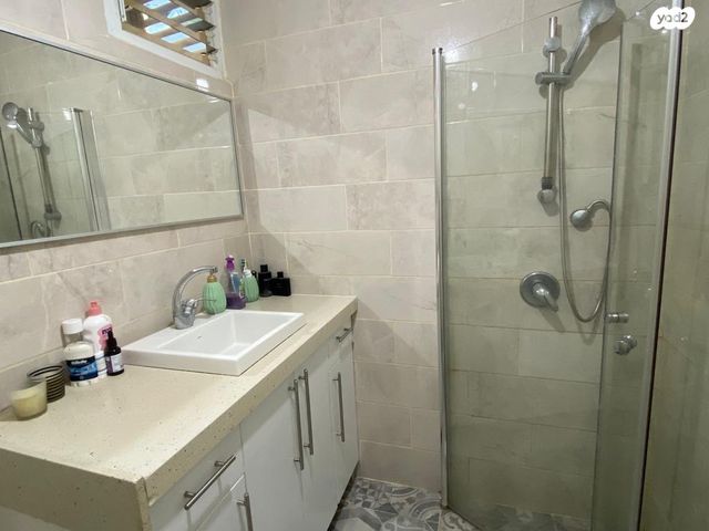 דרך המשחררים 40