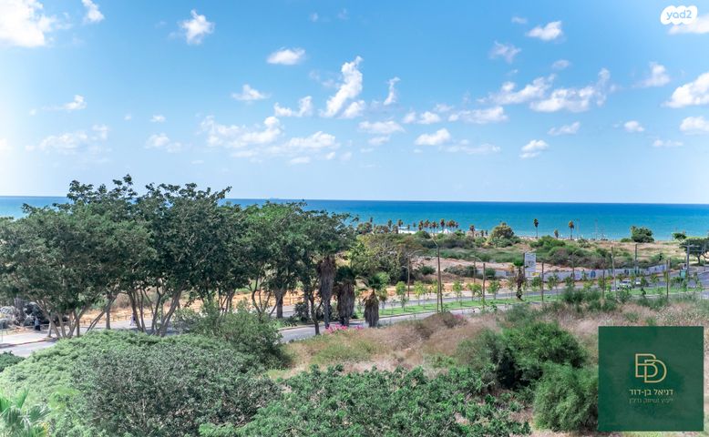 גג/ פנטהאוז, אזורי חן, גימל החדשה, תל אביב יפו