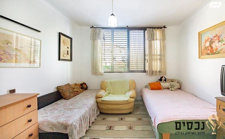 גג/ פנטהאוז, הרב קטרוני 20, המרכז השקט / מרכז העיר, פתח תקווה