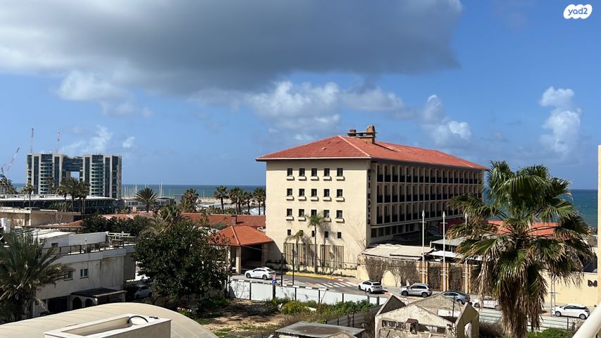 גג/ פנטהאוז, הרצליה פיתוח, הרצליה