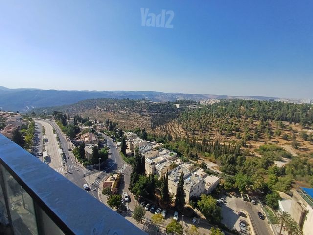 דירה למכירה בירושלים (תיווך) — 2