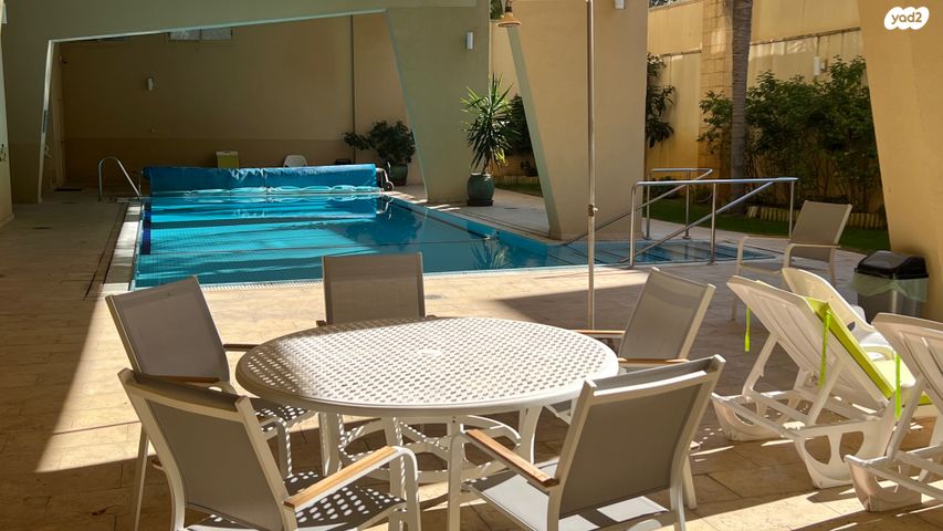 גג/ פנטהאוז, הרצליה פיתוח, הרצליה