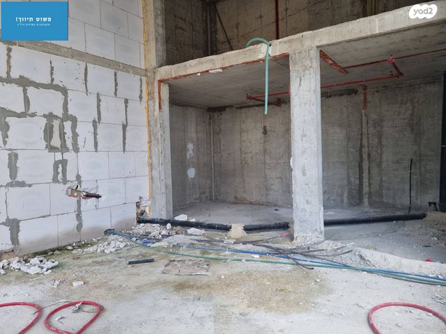 משרדים, דרך ארץ 24, החורש, חריש