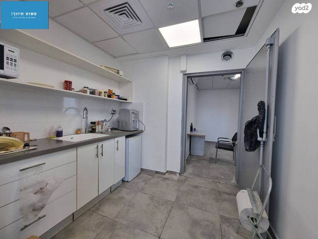 חנויות/ שטח מסחרי, דרך ארץ 26, החורש, חריש