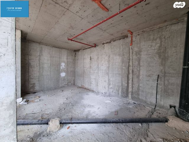 משרדים, דרך ארץ 24, החורש, חריש