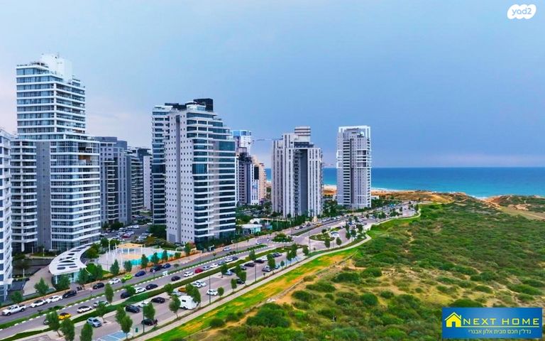 דירה, עוזי חיטמן, עיר ימים, נתניה