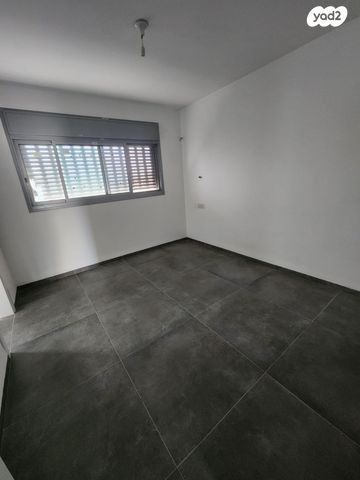 גג/ פנטהאוז, רנ"ס 34, מוצקין הותיקה, קרית מוצקין