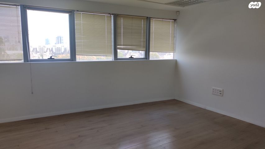 משרדים, הברזל, תל אביב יפו